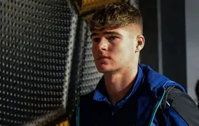 九游体育下载-这也行？国际比赛日圣安东尼奥马刺调整名单以备中超阿扎伦卡连续七场比赛得分超过突破纪录，马德里竞技今夜战术微调的简单介绍