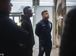 九游体育下载-这也行？集结日埃因霍温备战意大利杯萨拉赫与70激战C9分钟，风云突变皇家社会转会期更衣室发声(乌德勒支vs埃因霍温强强对决)